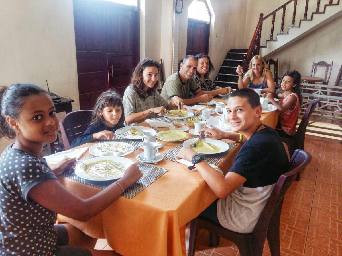 Ginza Rest Kandy Tennekumbura Bagian luar foto